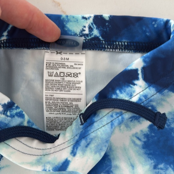 Old Navy Swim Trunks - Picture 2 of 3